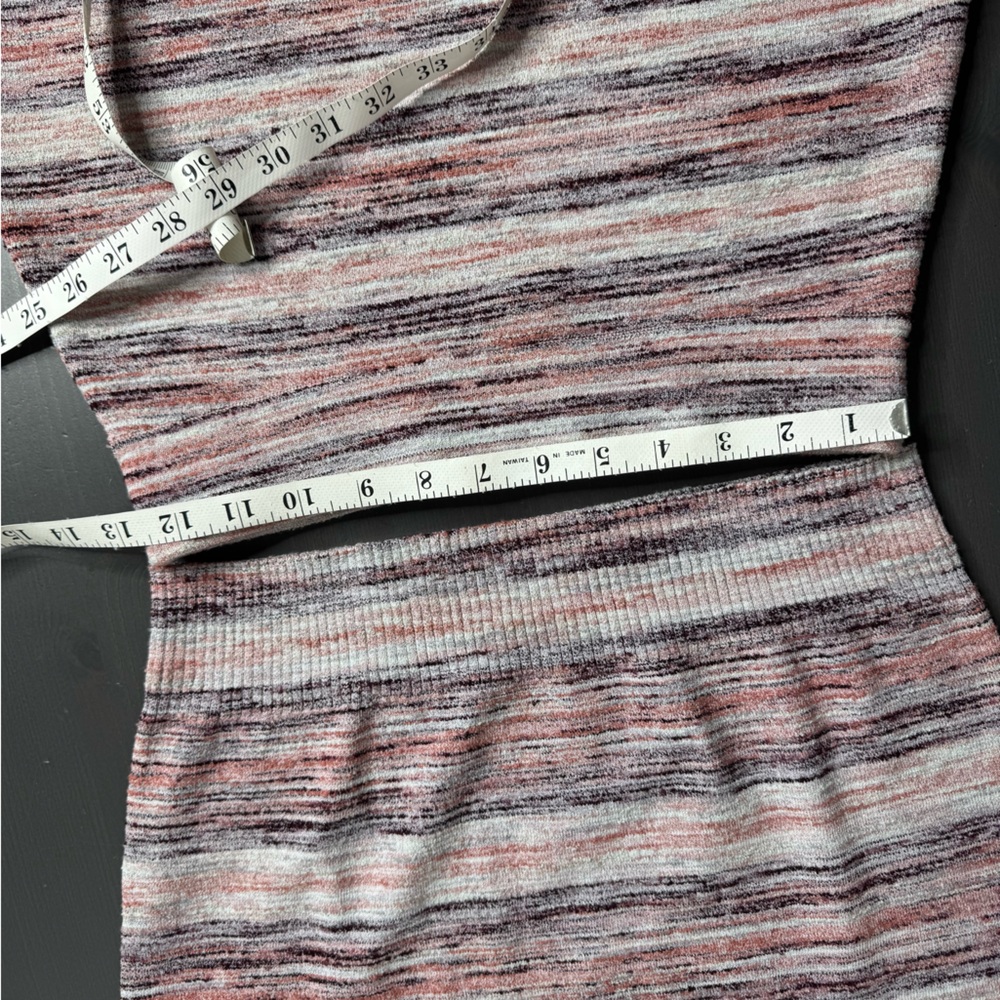 Sezane Arthur & Lourdes Set Sweater & Skirt - Picture 9 of 12